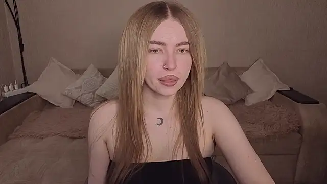 ViolettaLopez online show from 05/09/26, 03:17