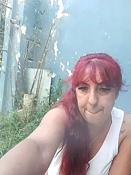 sofy alone online show from 02/16/25, 01:36