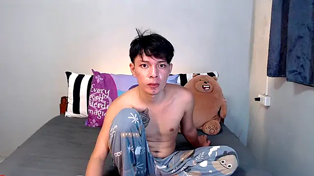 urpinoyasian online show from 11/08/25, 10:30