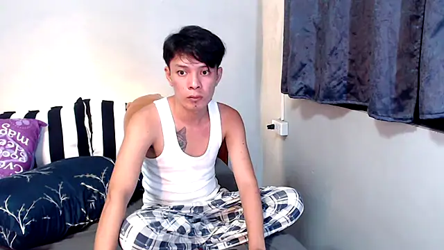 urpinoyasian online show from 11/12/25, 11:10