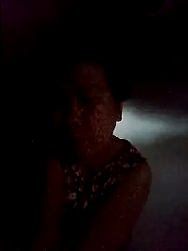 TropicalFlower online show from 12/22/25, 07:16