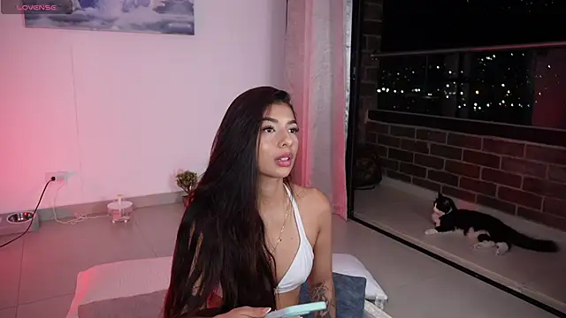 Veronica ar online show from 02/27/25, 12:54