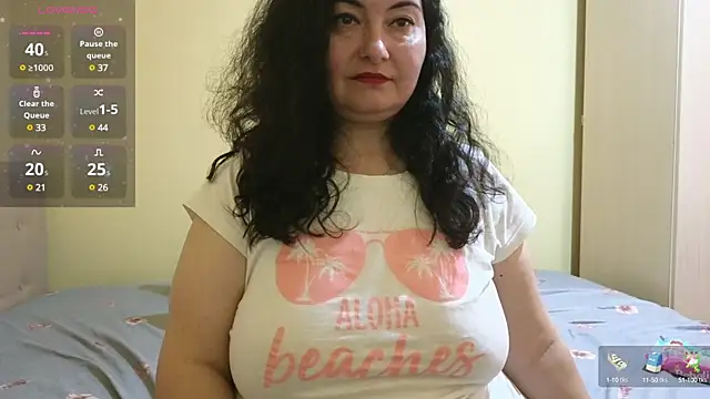 BBW MILF 4U online show from 02/20/25, 10:37