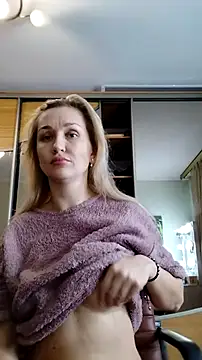 ModelEva online show from 11/20/25, 11:10