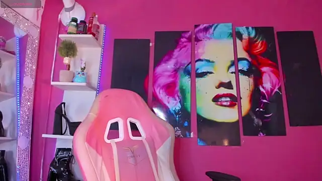 Snapshot of valensure chatting on 02/23/25, 03:02 valensure online show from 02/23/25, 03:02