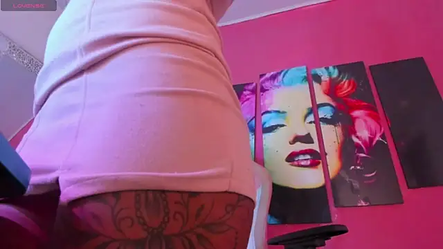 Snapshot of valensure chatting on 03/06/25, 11:31 valensure online show from 03/06/25, 11:31