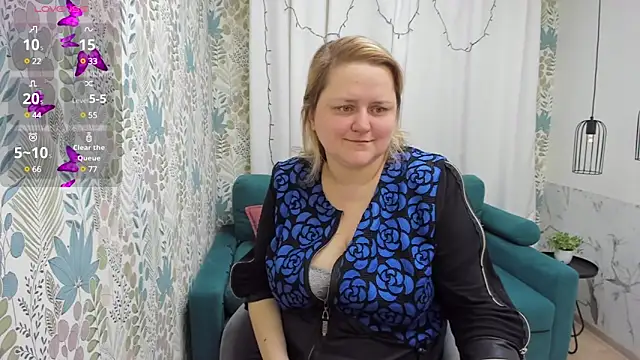 Snapshot of ScarlettSoft chatting on 12/30/24, 05:37 ScarlettSoft online show from 12/30/24, 05:37