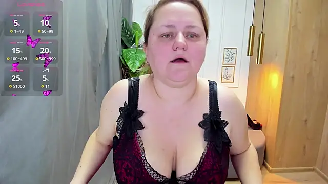 Snapshot of ScarlettSoft chatting on 01/06/25, 05:52 ScarlettSoft online show from 01/06/25, 05:52