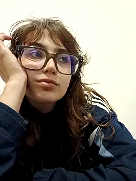 Blulilla69 online show from 11/01/25, 05:48