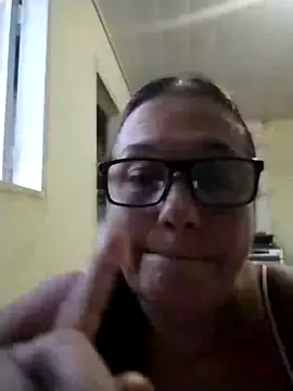 Snapshot of catdool chatting on 01/22/25, 09:21 catdool online show from 01/22/25, 09:21