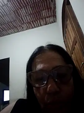 Snapshot of catdool chatting on 09/19/25, 01:18 catdool online show from 09/19/25, 01:18