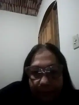 Snapshot of catdool chatting on 10/05/25, 12:09 catdool online show from 10/05/25, 12:09