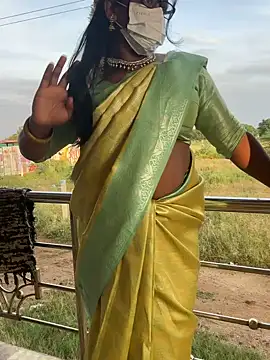 Dhiyapink online show from 01/14/25, 01:47