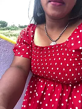 Dhiyapink online show from 01/20/25, 12:18