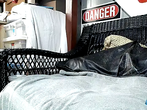 HungHawaiian808xh online show from 01/11/26, 06:13