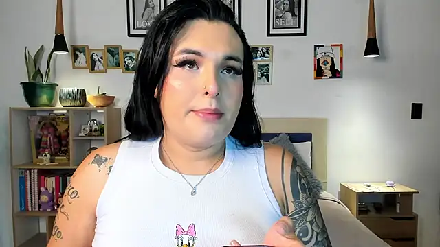 naty pink online show from 03/10/26, 04:12