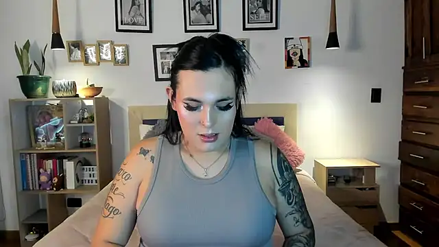 naty pink online show from 03/17/26, 03:37