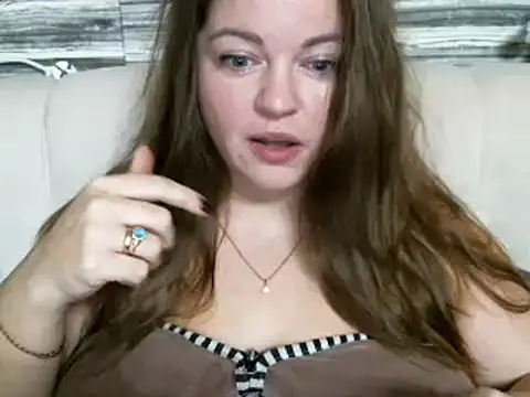 cute  cherry online show from 01/02/25, 09:07