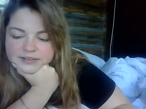 cute  cherry online show from 06/21/26, 03:36
