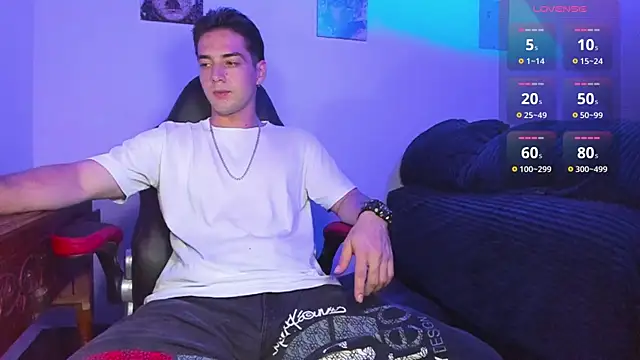 Alex smith00 online show from 12/22/24, 03:00