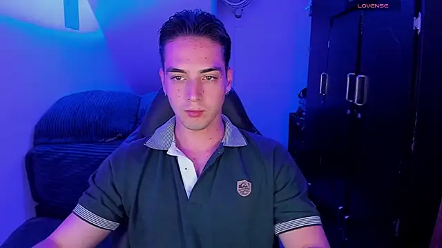 Alex smith00 online show from 12/22/24, 10:58