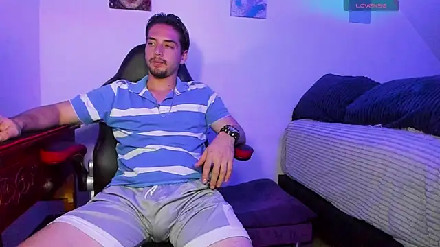 Alex smith00 online show from 01/23/25, 01:19