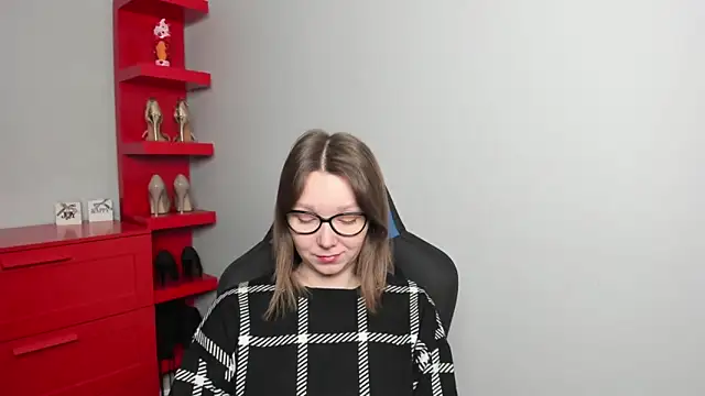 Cookie zoe online show from 02/24/26, 06:33