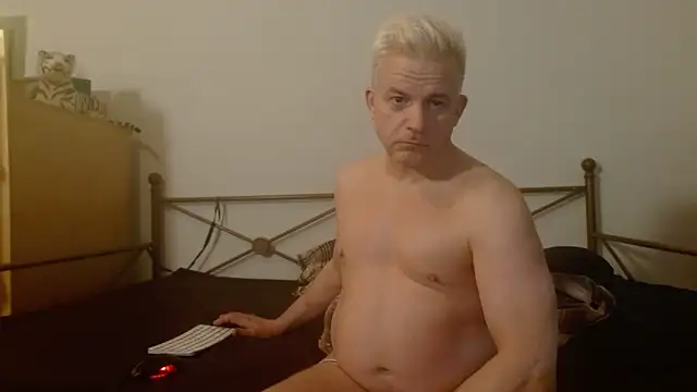 Dragonnycxh online show from 11/07/25, 03:28