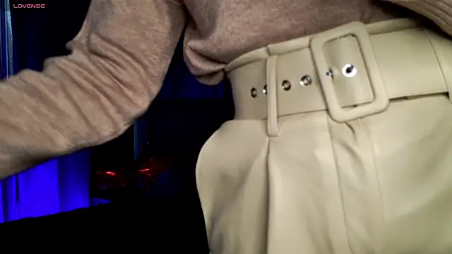 SofiaFoster  online show from 02/19/25, 01:50