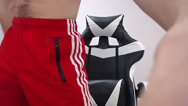 Mandarin4ks online show from 02/09/25, 10:21