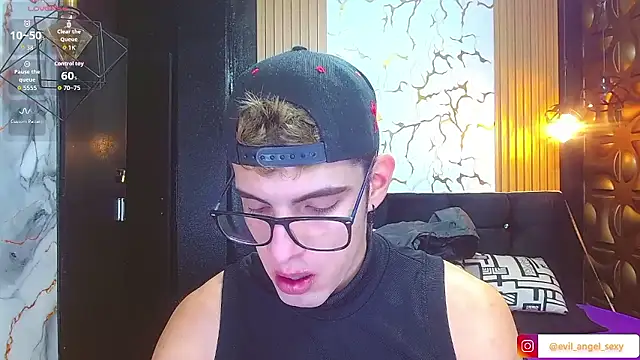 angel sexyevil online show from 01/08/26, 12:18