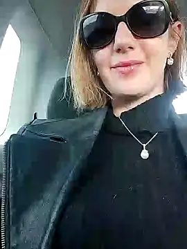 TopsyWilde online show from 12/15/24, 04:26
