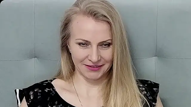 K  Adrienne online show from 02/13/26, 06:53