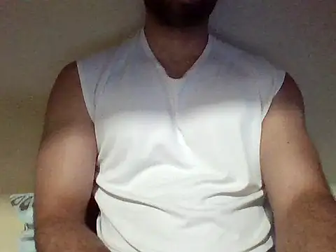 Snapshot of peneduro_19 chatting on 04/27/26, 05:11 peneduro 19 online show from 04/27/26, 05:11