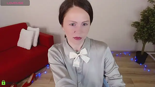 Snapshot of VickyGolden chatting on 04/19/26, 05:07 VickyGolden online show from 04/19/26, 05:07