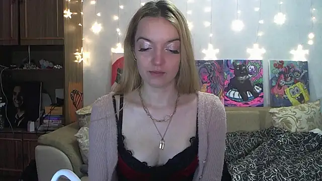 SecretSophia online show from 01/04/25, 02:56