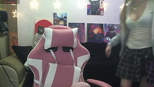 SecretSophia online show from 01/13/26, 05:40