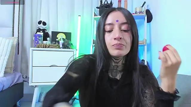 SAMANTHA DM online show from 10/05/25, 01:53