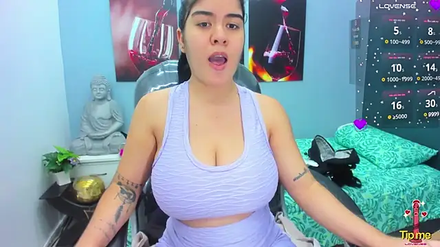 pearl weet online show from 02/19/25, 05:38