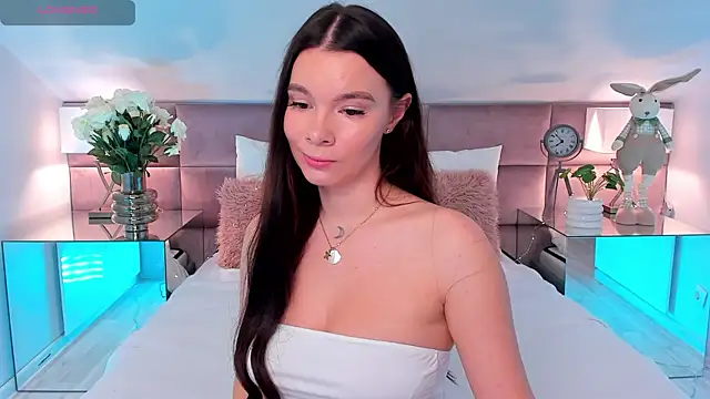 MiaMuse online show from 04/26/26, 07:11