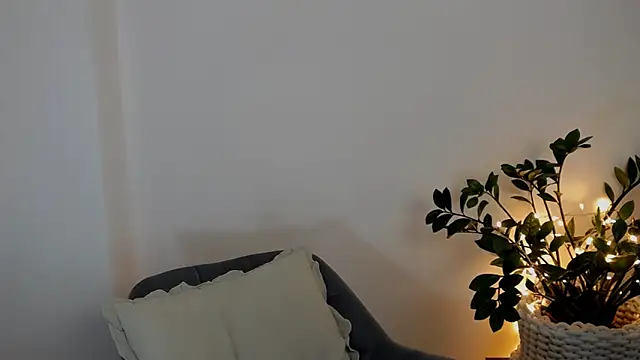 Snapshot of Xentthia chatting on 03/02/26, 03:08 Xentthia online show from 03/02/26, 03:08