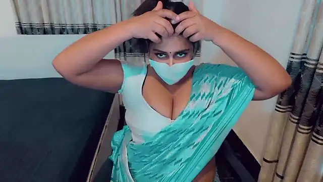 Snapshot of SonY_CaM chatting on 07/03/26, 10:10 SonY CaM online show from 07/03/26, 10:10