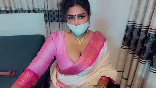 Snapshot of SonY_CaM chatting on 07/20/26, 10:39 SonY CaM online show from 07/20/26, 10:39