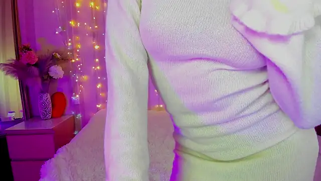 Danielle Thomas online show from 03/13/25, 01:50