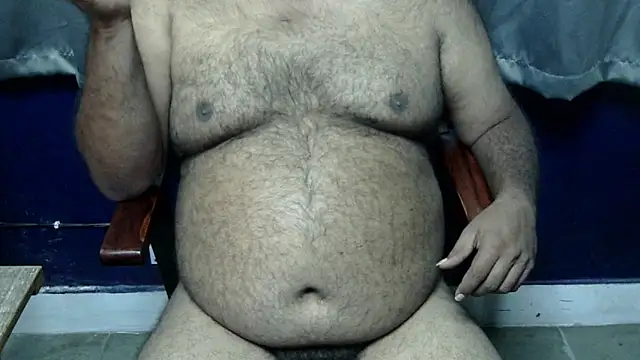 hairysubcub 70 online show from 11/12/25, 04:46