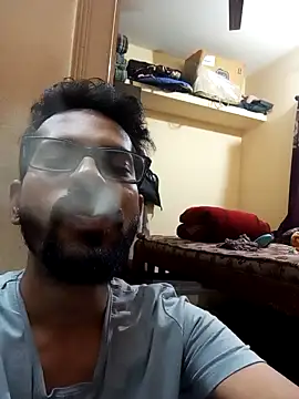 arhan3043 online show from 12/31/24, 08:12