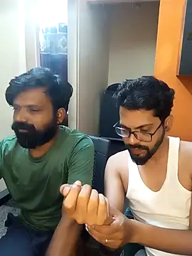 arhan3043 online show from 01/18/25, 06:43