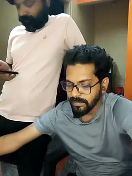 arhan3043 online show from 02/01/25, 05:47