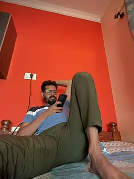 arhan3043 online show from 01/11/26, 07:24