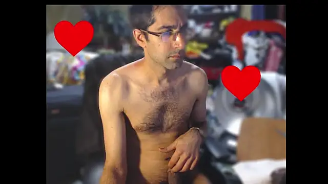 Snapshot of Gsmile1 chatting on 02/04/25, 01:23 Gsmile1 online show from 02/04/25, 01:23